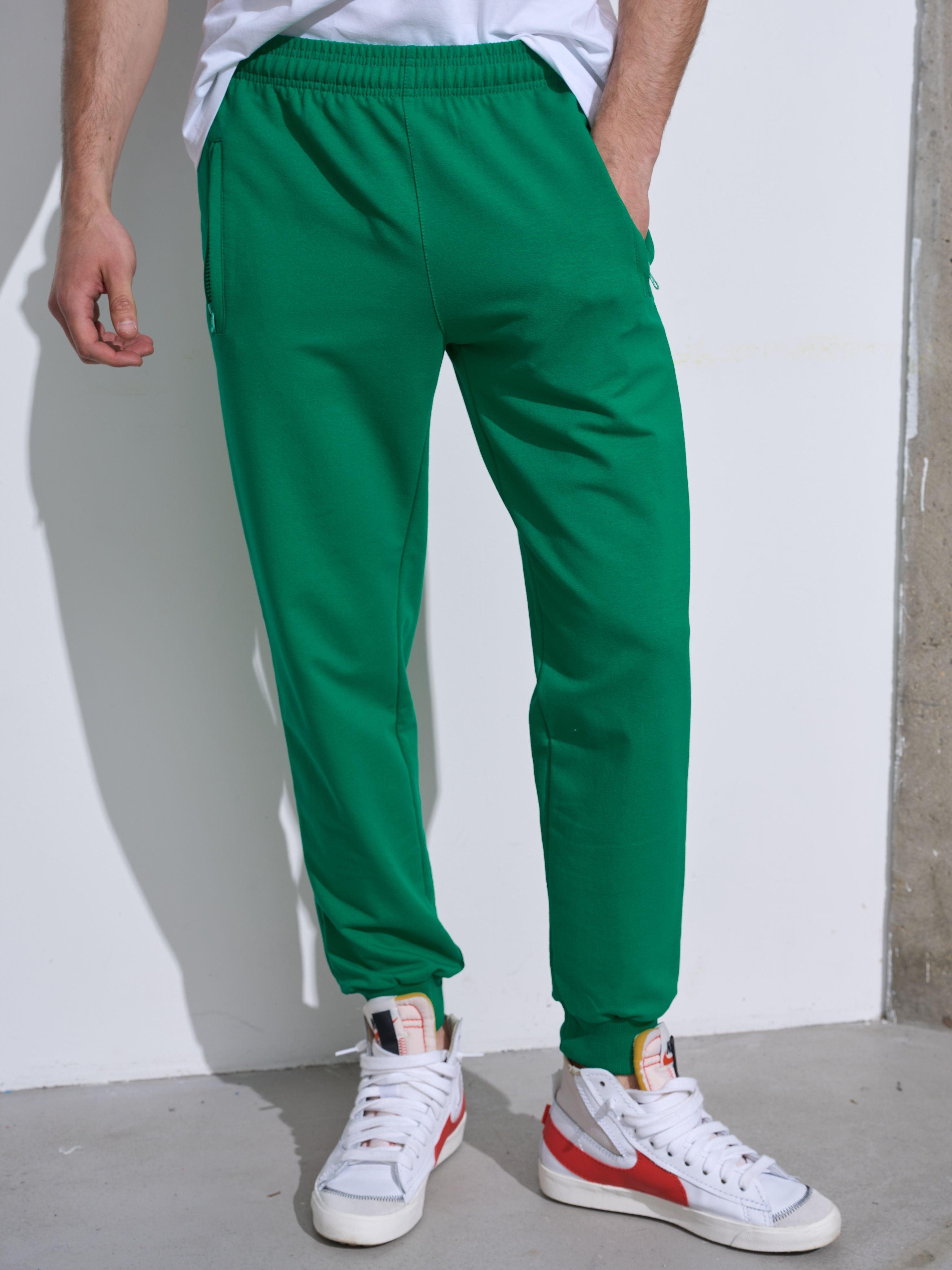 ForceLine Men’s Fitness Pants for Comfort and Performance